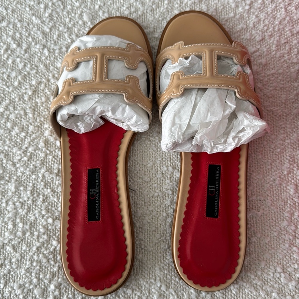 Carolina Herrera Beige and White Slide Sandals